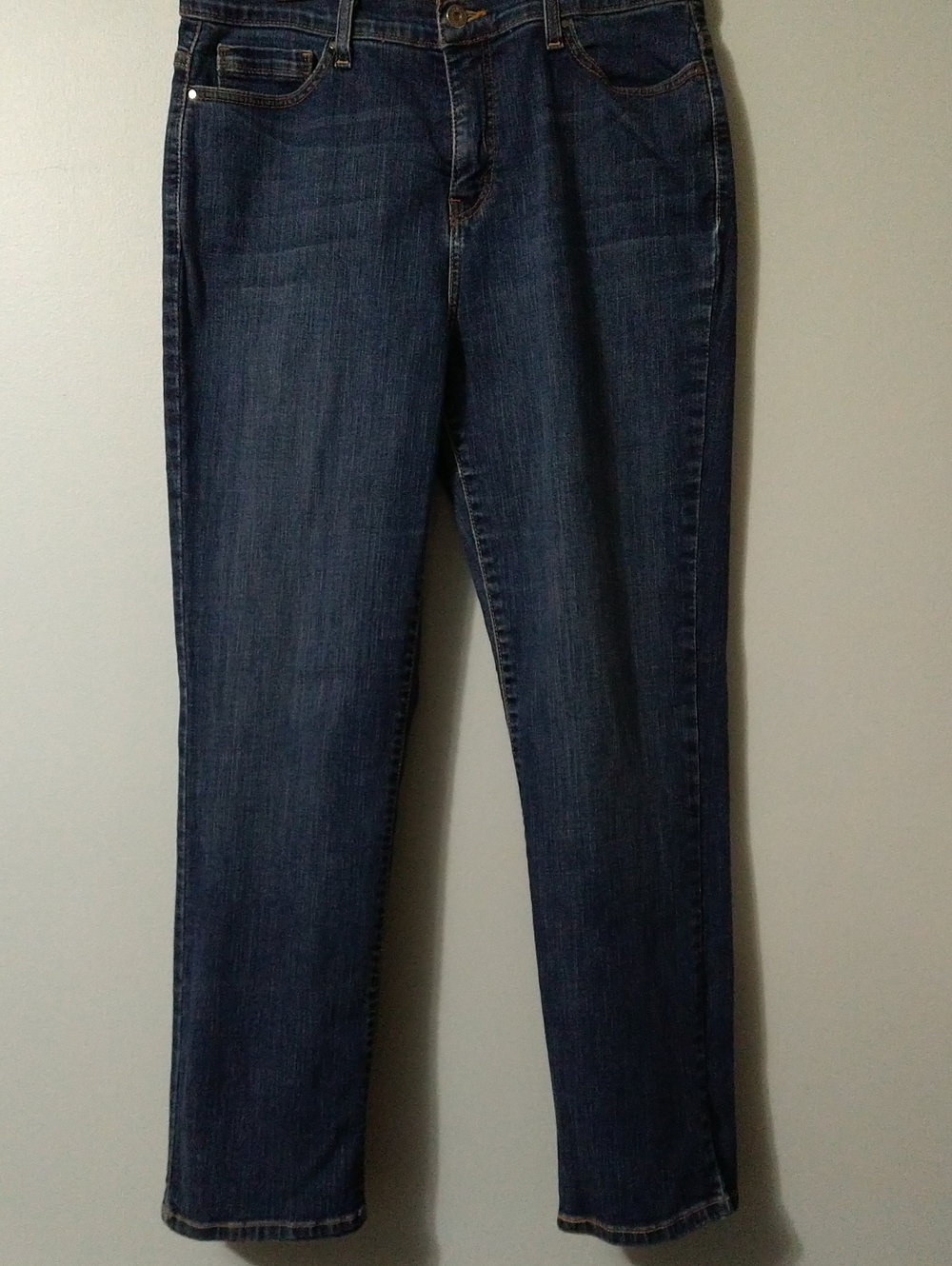 Levi's 512 Perfectly Slimming Women's Dark Blue  Straight-Leg Jeans Size 14 S/C